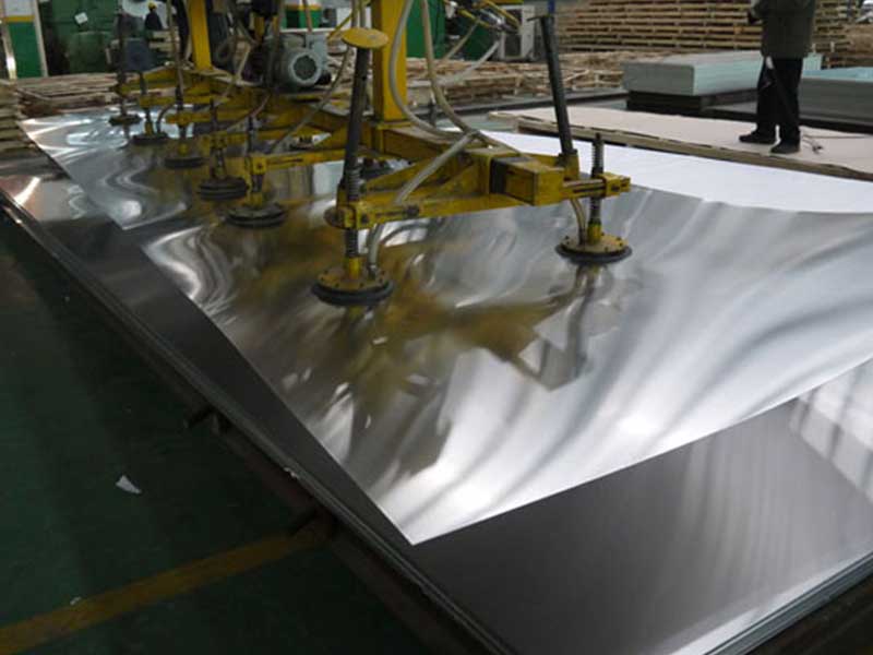 Tôle d'aluminium 5052 h32 h34 pour la fabrication de bateaux et de remorques